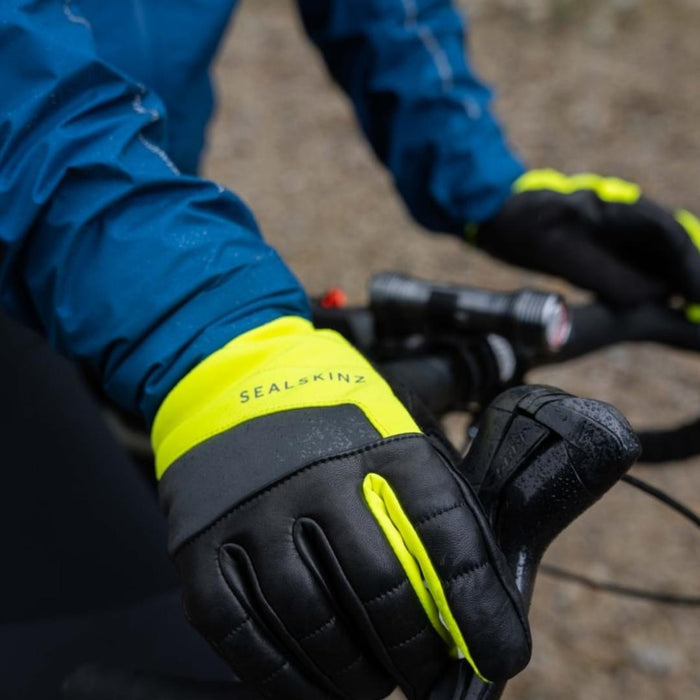 Waterproof Extreme Cold Weather Insulated Gauntlet with Fusion Control™ - Sealskinz EU